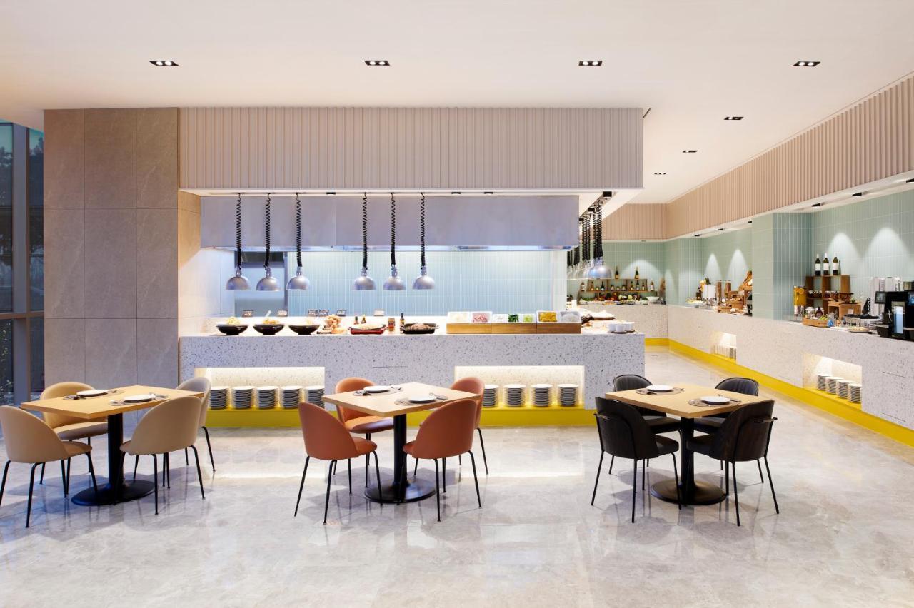 Ibis Styles Ambassador Incheon Airport T2 Hotel Екстериор снимка
